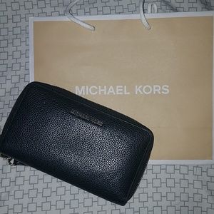 AUTHENTIC Michael Kors Black Wristlet Wallet